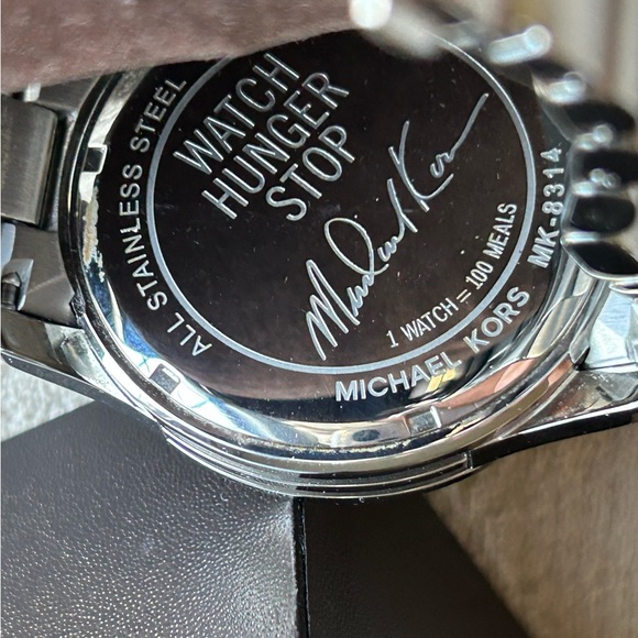 MICHAEL KORS Watch Hunger Stop Silver-Tone Stainless Steel MK8314 Watch. Unisex - Picture 7 of 10